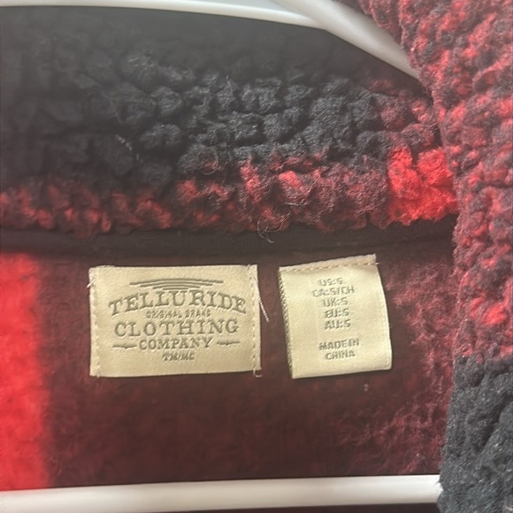 Women’s Sherpa Black & Red Checker Quarter Zip Fleece NWOT - Picture 3 of 5